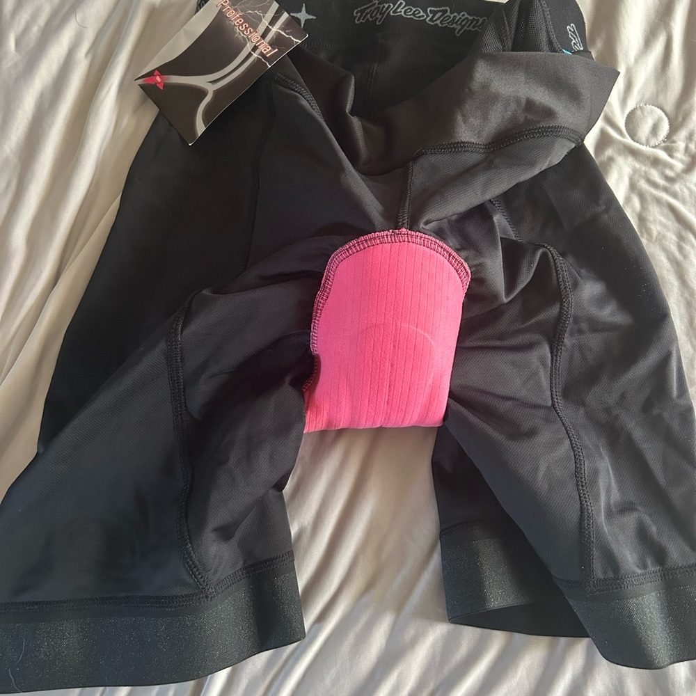 Troy Lee Chamois XL with Tags